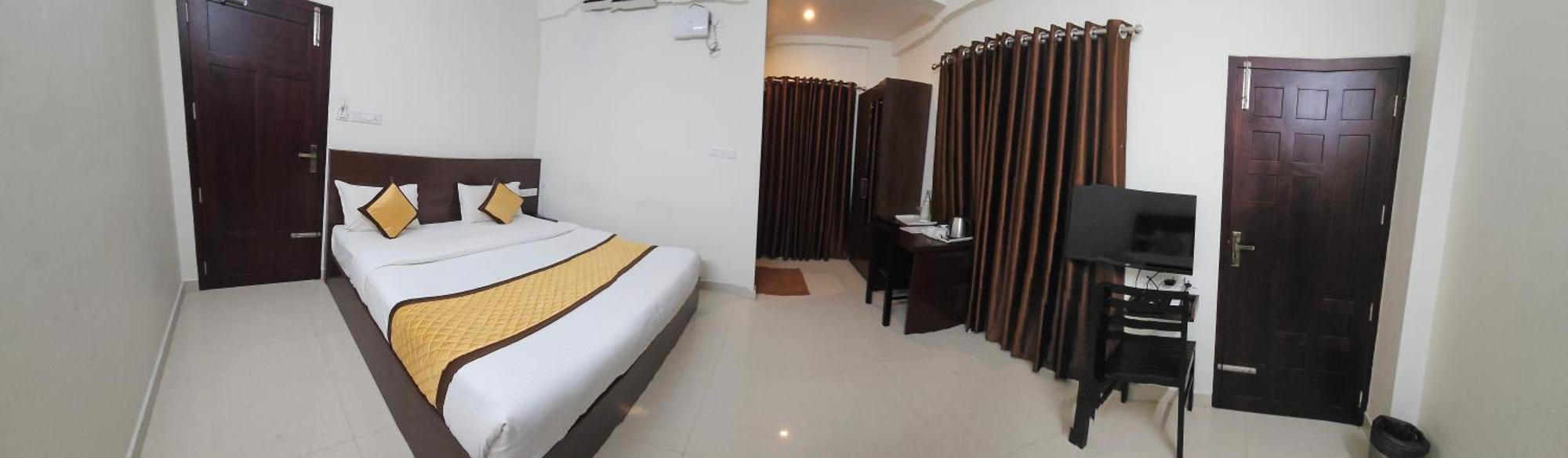 Blueway Residency Downtown Hotel 트리반드룸 외부 사진